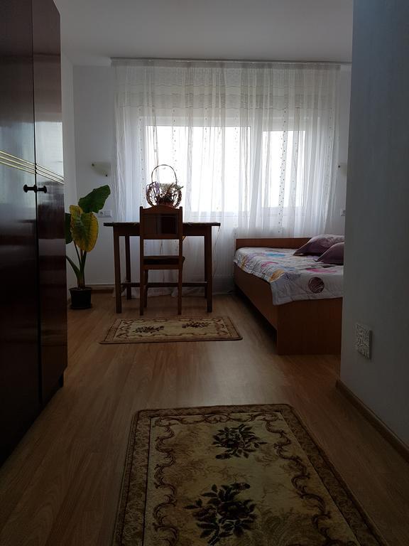 Casa Rustica Apart & Rooms Cimpineanca Ngoại thất bức ảnh