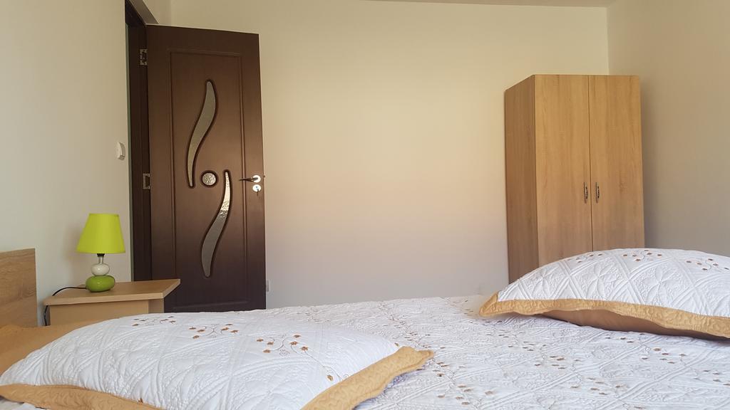 Casa Rustica Apart & Rooms Cimpineanca Ngoại thất bức ảnh